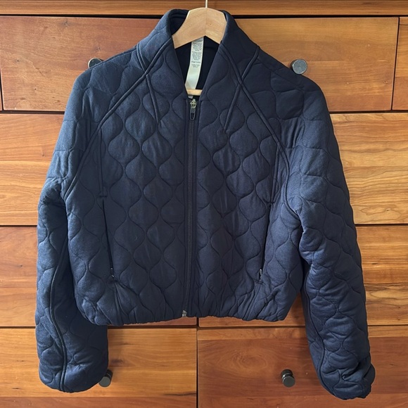 lululemon athletica Jackets & Blazers - lululemon Women's Quilted Black BomberJacket